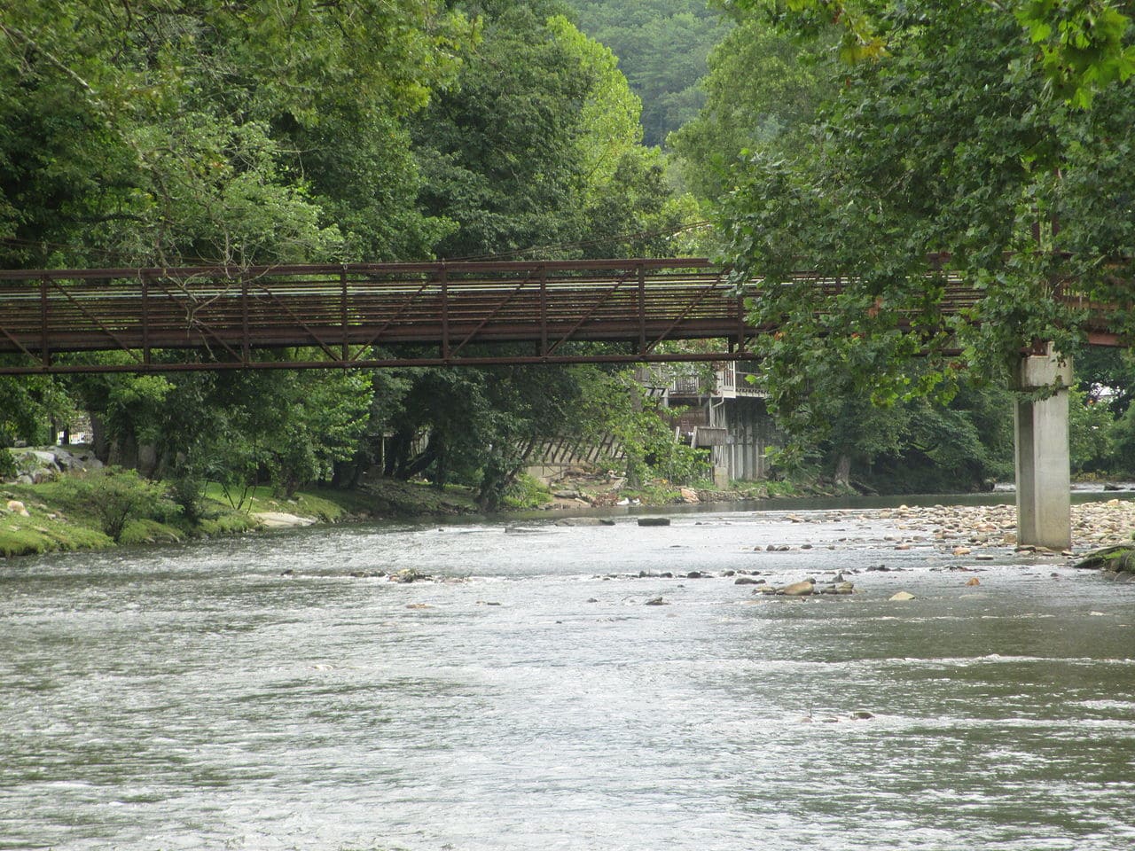 Oconaluftee Island Park