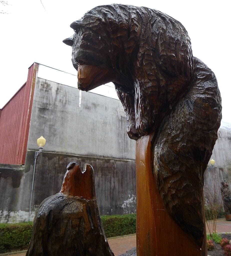 Bear Plaza in New Bern, NC