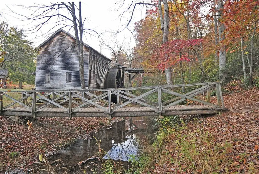 Hagood Gristmill and Folklife Center, Pickens